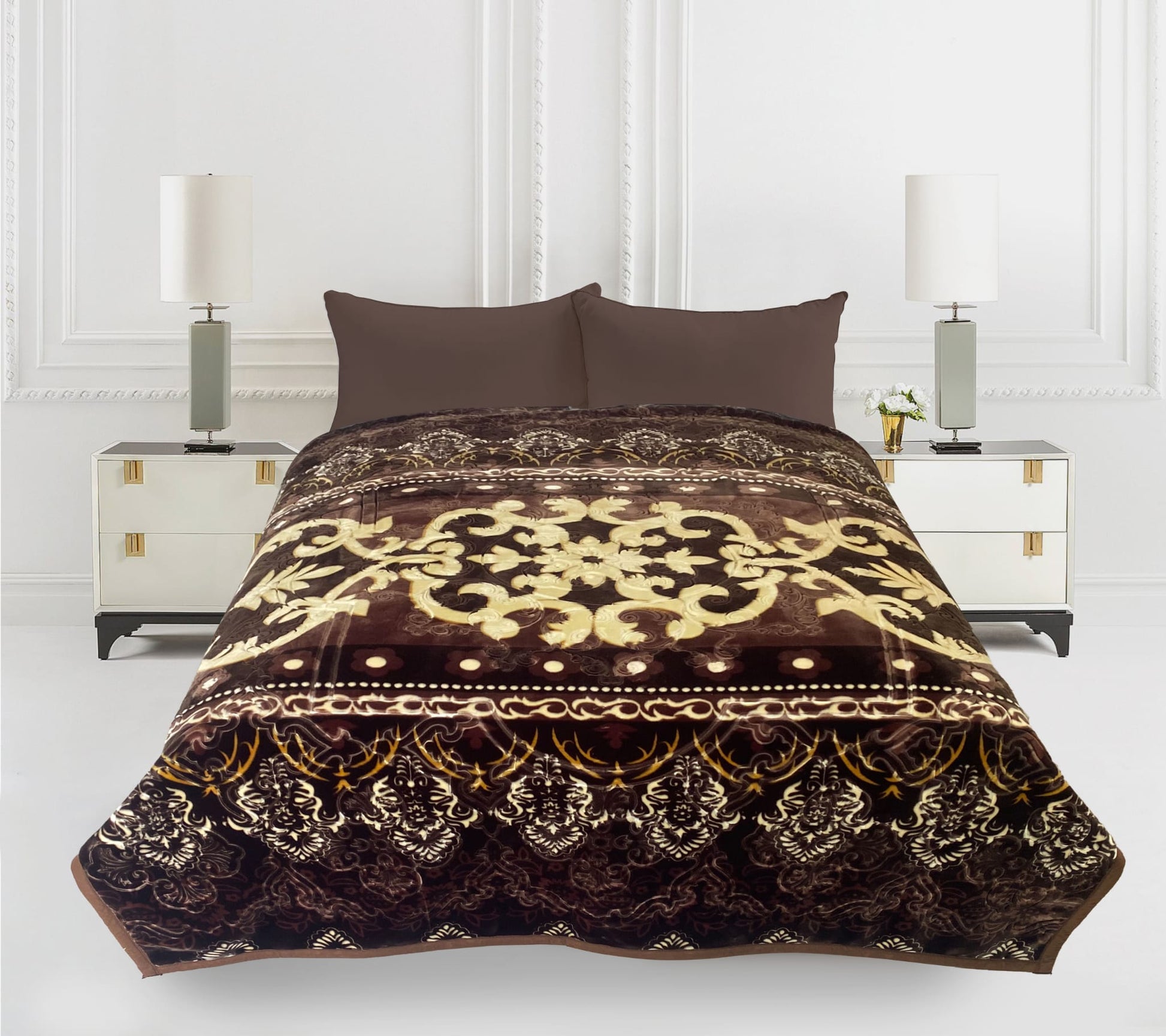 Imperial Home 15-Pound Heavy Plush Mink Blanket in elegant reversible design, ideal for Queen or King beds – ultra-soft and perfect for winter warmth.